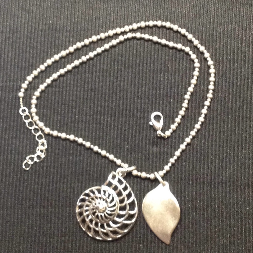 Arty Charmful Necklace